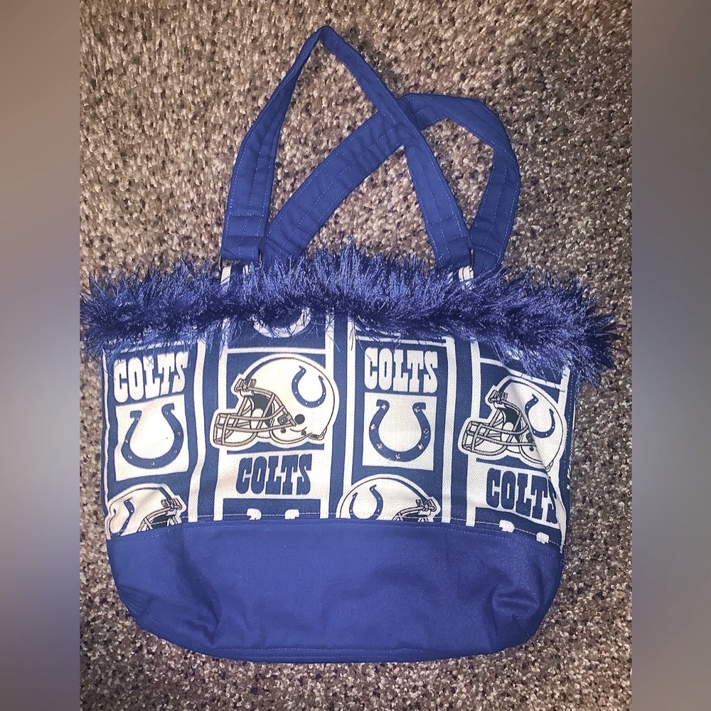 🔷 Small Purse - Indianapolis Colts - 9 inches by 6 inches
